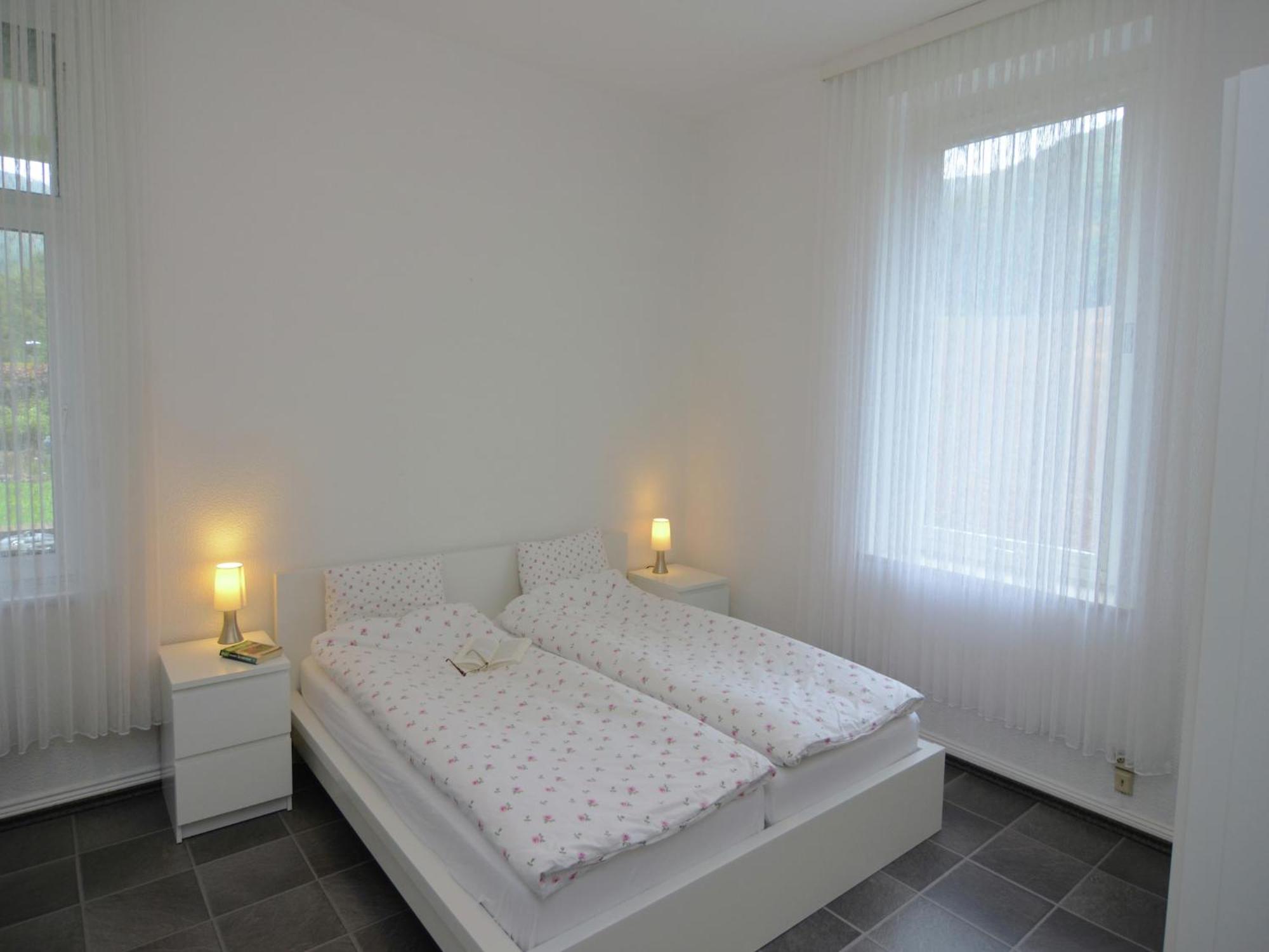 Spacious Apartment In Weser Uplands With Garden 巴特皮尔蒙特 外观 照片
