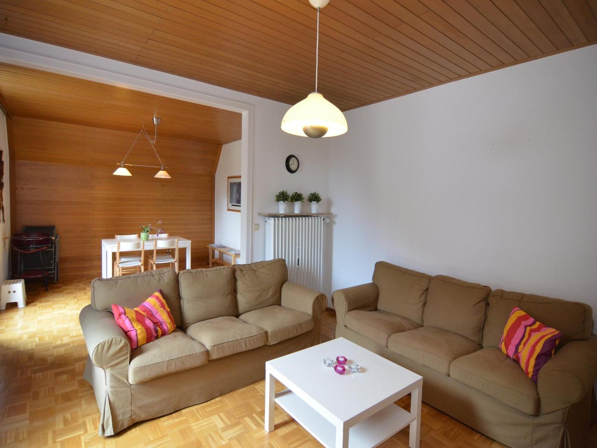Spacious Apartment In Weser Uplands With Garden 巴特皮尔蒙特 外观 照片