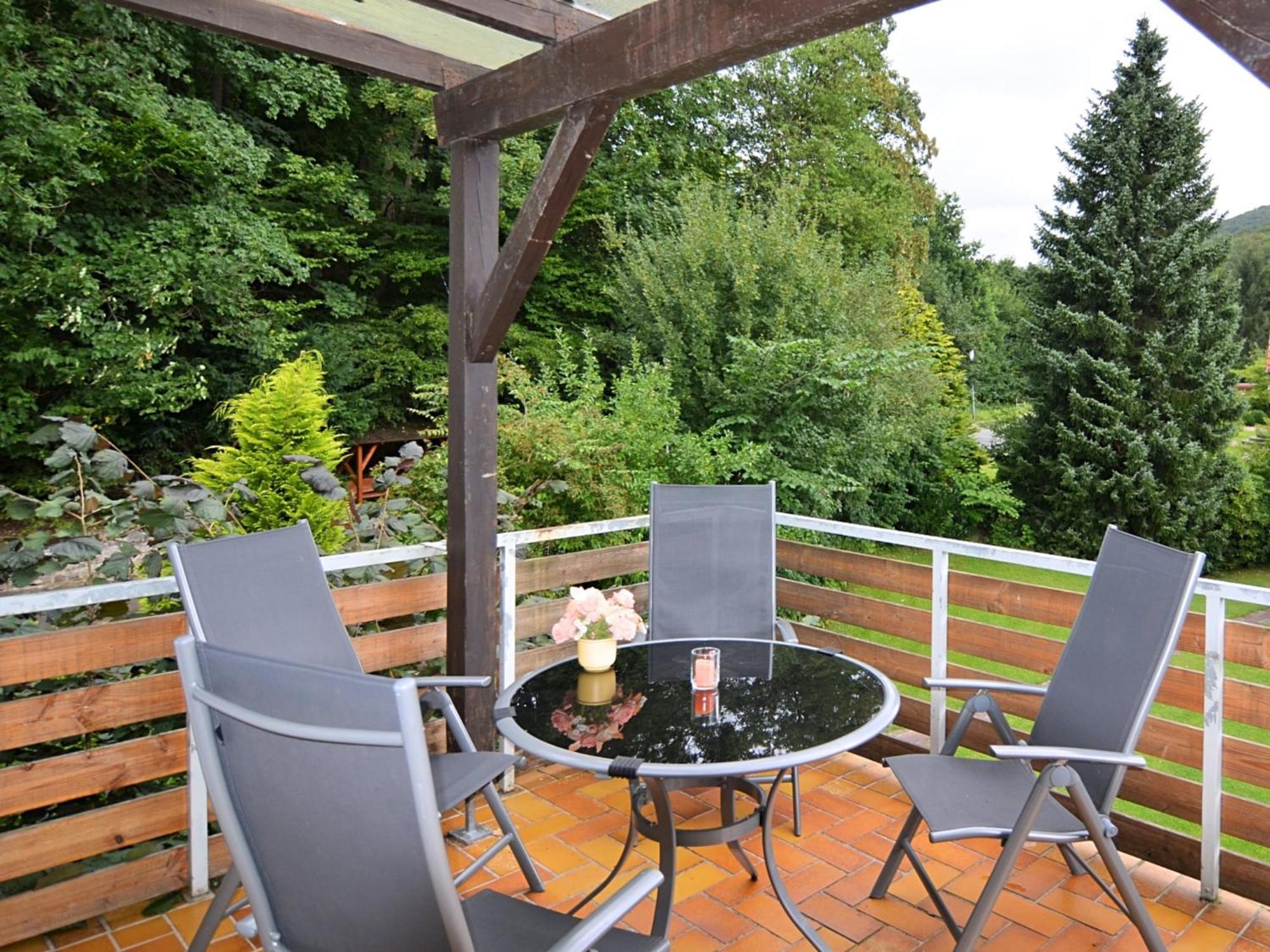 Spacious Apartment In Weser Uplands With Garden 巴特皮尔蒙特 外观 照片